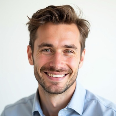 Roberto M.